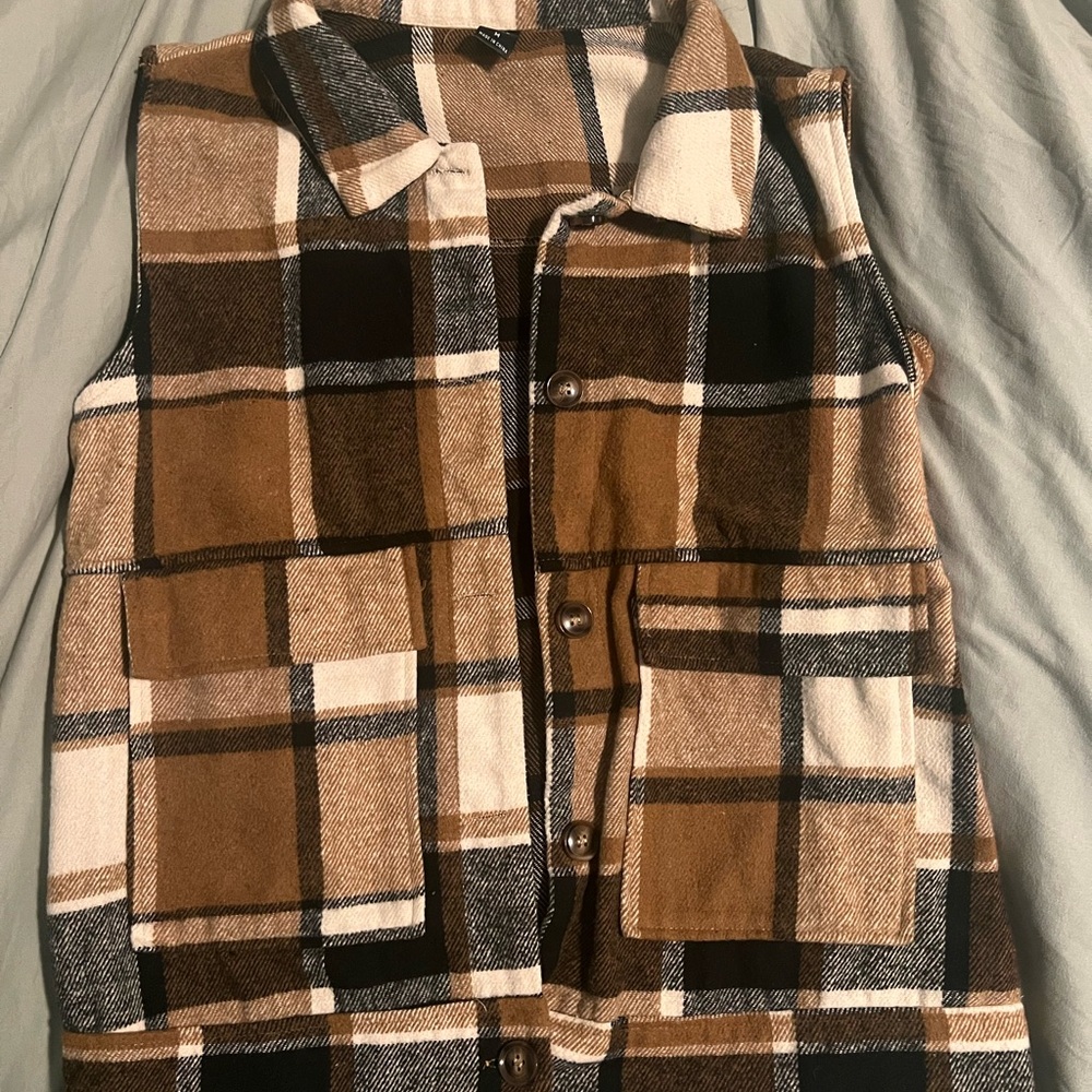 Stylish Plaid Brown and Black Women's Vest